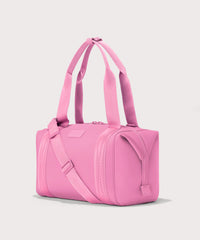Landon Carryall in Dolly, Medium