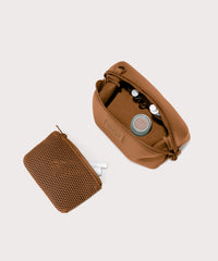 Hunter Toiletry Bag in Clove, Small