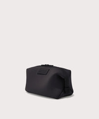 Hunter Toiletry Bag in Onyx, Large