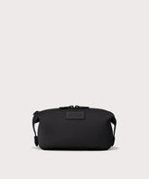 Hunter Toiletry Bag in Onyx, Small