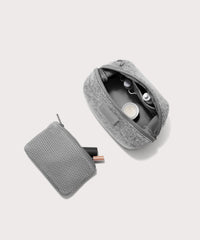 Hunter Toiletry Bag in Heather Grey, Small