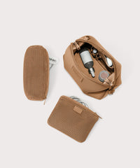 Hunter Toiletry Bag in Camel, Large